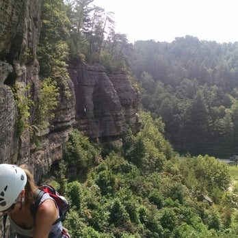 Southeast Mountain Guides - Climbing Near Me - Campton, Kentucky