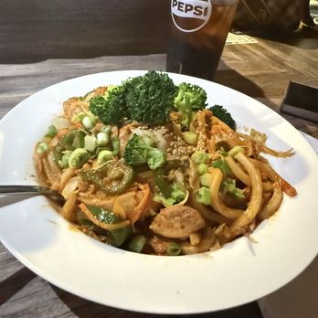 Hon Ramen - Spicy chicken Yaki udon noodle - Ramen Near Me - Bakersfield, California Hon Ramen - Spicy chicken Yaki udon noodle - Ramen Near Me - Bakersfield, California