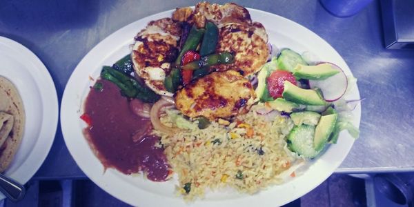 EL TAMARINDO RESTAURANT by null