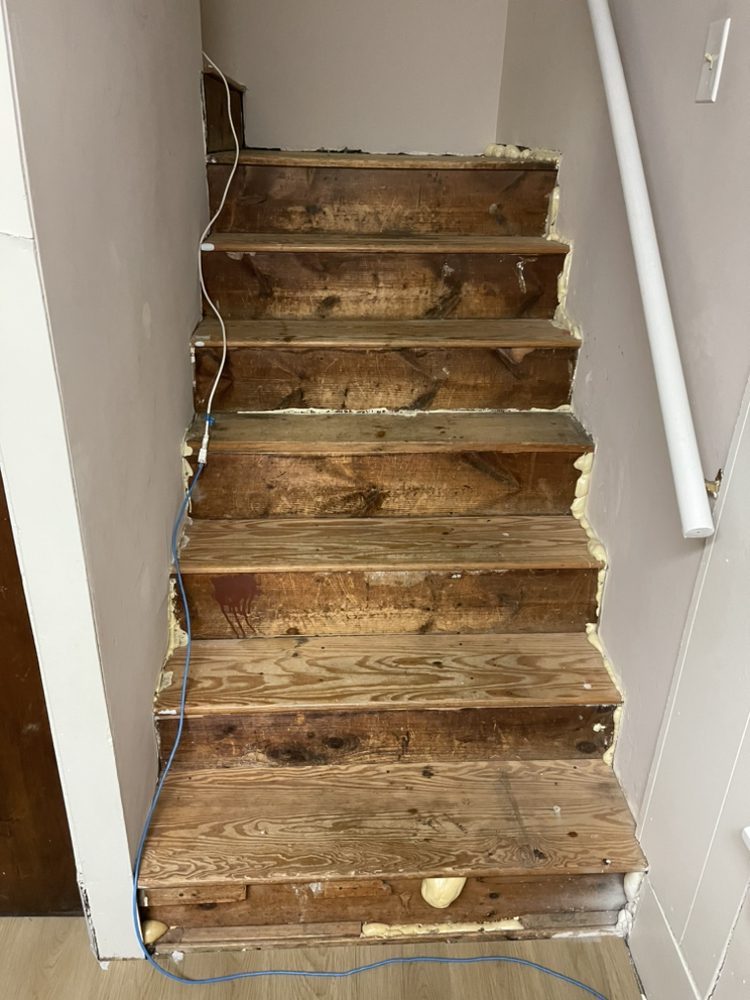 Slide of Marcos Paiting & Remodeling