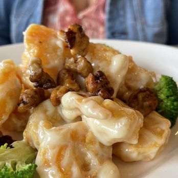 Neo Szechuan - 46. Honey Glazed Walnut Shrimp - Szechuan Near Me - Albuquerque, New Mexico