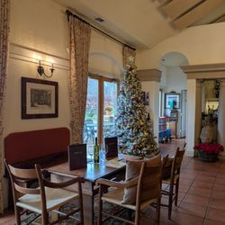Barboursville Vineyards - Tasting room