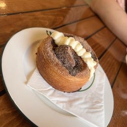 Cinnamon role (croissant like texture)