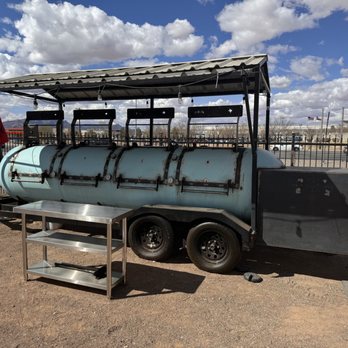 Smokin' Joe's Pit BBQ - Food Trucks Near Me - El Paso, Texas Smokin' Joe's Pit BBQ - Food Trucks Near Me - El Paso, Texas