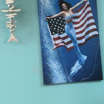 Siren’s Spoon - Nice decor - American Near Me - Spring Hill, Florida Siren’s Spoon - Nice decor - American Near Me - Spring Hill, Florida