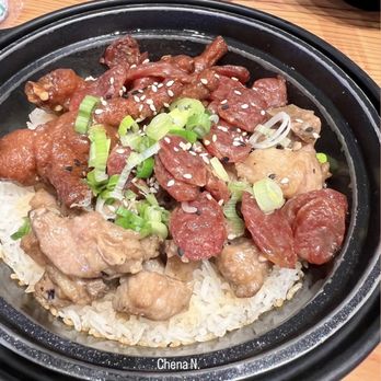 Social Eatery - Chicken Feet , Pork Rib clay pot rice $15.99 (+$1.99 Chinese sausage) - Bubble Tea Near Me - Millbrae, California