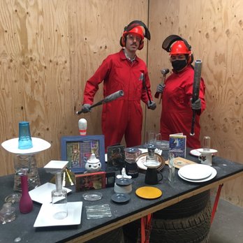 Smashin' Good Time - Smash Room Before - Axe Throwing Near Me - Sparks, Nevada Smashin' Good Time - Smash Room Before - Axe Throwing Near Me - Sparks, Nevada