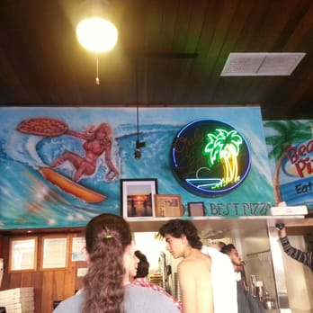 Beach pizza - Pizza Near Me - Manhattan Beach, California