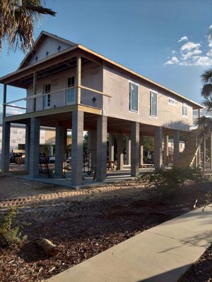 Martinez Counstruction Logo