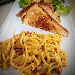 Lakeside Oasis - Chicken spaghetti and side salad