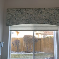 Ellen's Interiors Design & Sewing - Curved cornice box with a Hunter Douglas sonette powerview shade underneath.