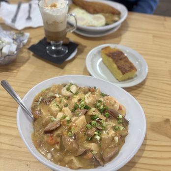 Tasty Biscuit - American Near Me - Bolingbrook, Illinois