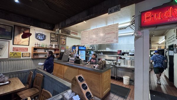 Mo's SmokeHouse BBQ by null