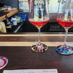 Bee Spit Meadery - Trying meads