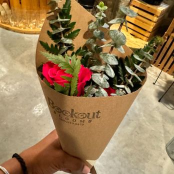 Bookout Blooms - Custom arrangements - Florists Near Me - Charlotte, North Carolina Bookout Blooms - Custom arrangements - Florists Near Me - Charlotte, North Carolina