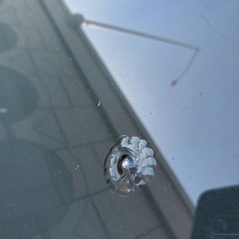 Safelite AutoGlass - Quarter sized chip - Auto Glass Services Near Me - Riverside, California Safelite AutoGlass - Quarter sized chip - Auto Glass Services Near Me - Riverside, California