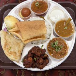 Madurai Cafe - Chicken thali