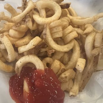 Hooters - Curly Fries - Chicken Wings Near Me - Hampton, Virginia Hooters - Curly Fries - Chicken Wings Near Me - Hampton, Virginia