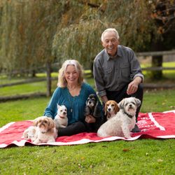 Amy Bezek Photography - Families with furbabies make my heart happy!