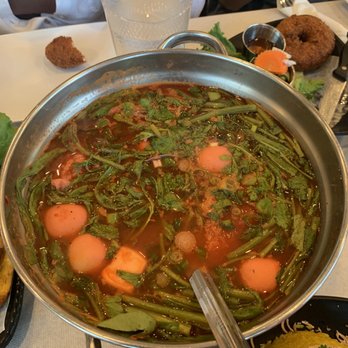 Kruang Tedd - Yen Ta Fo Hot Pot - Thai Near Me - Los Angeles, California