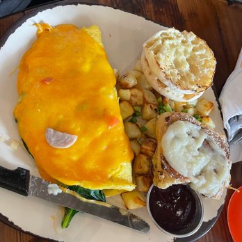 Egg Harbor Café - Cheesy omelette with breakfast fries - Breakfast & Brunch Near Me - Sandy Springs, Georgia Egg Harbor Café - Cheesy omelette with breakfast fries - Breakfast & Brunch Near Me - Sandy Springs, Georgia