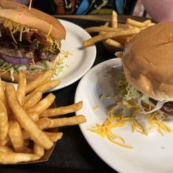 Novrozsky's Hamburgers - Sulphur - Peanut butter bacon burger, bacon cheddar burger, fries