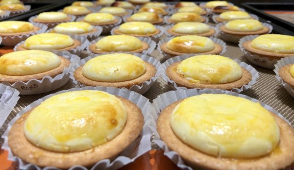 Bake Cheese Tart by null