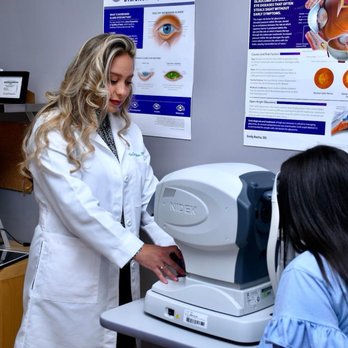 Everett Vision Center - Atendimento com Doutora Emily Rocha - Optometrists Near Me - Everett, Massachusetts Everett Vision Center - Atendimento com Doutora Emily Rocha - Optometrists Near Me - Everett, Massachusetts