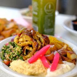 Shawarma Khan