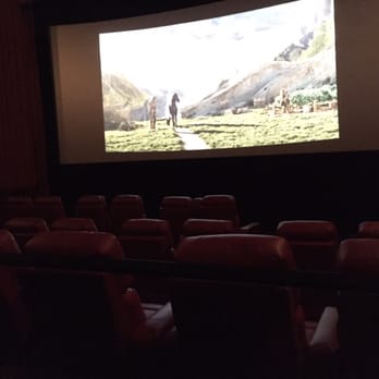 Marcus Crosswoods Cinema - Cinema Near Me - Columbus, Ohio