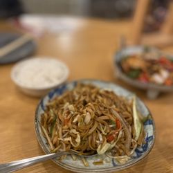 Phat Phat - Wok Fired Hong Kong Mee with Vegetables