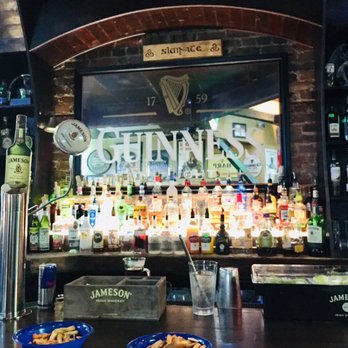 Slainte Irish Pub - Pubs Near Me - Wilmington, North Carolina