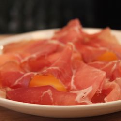 Louie's Next Door - Benton's ham and mango