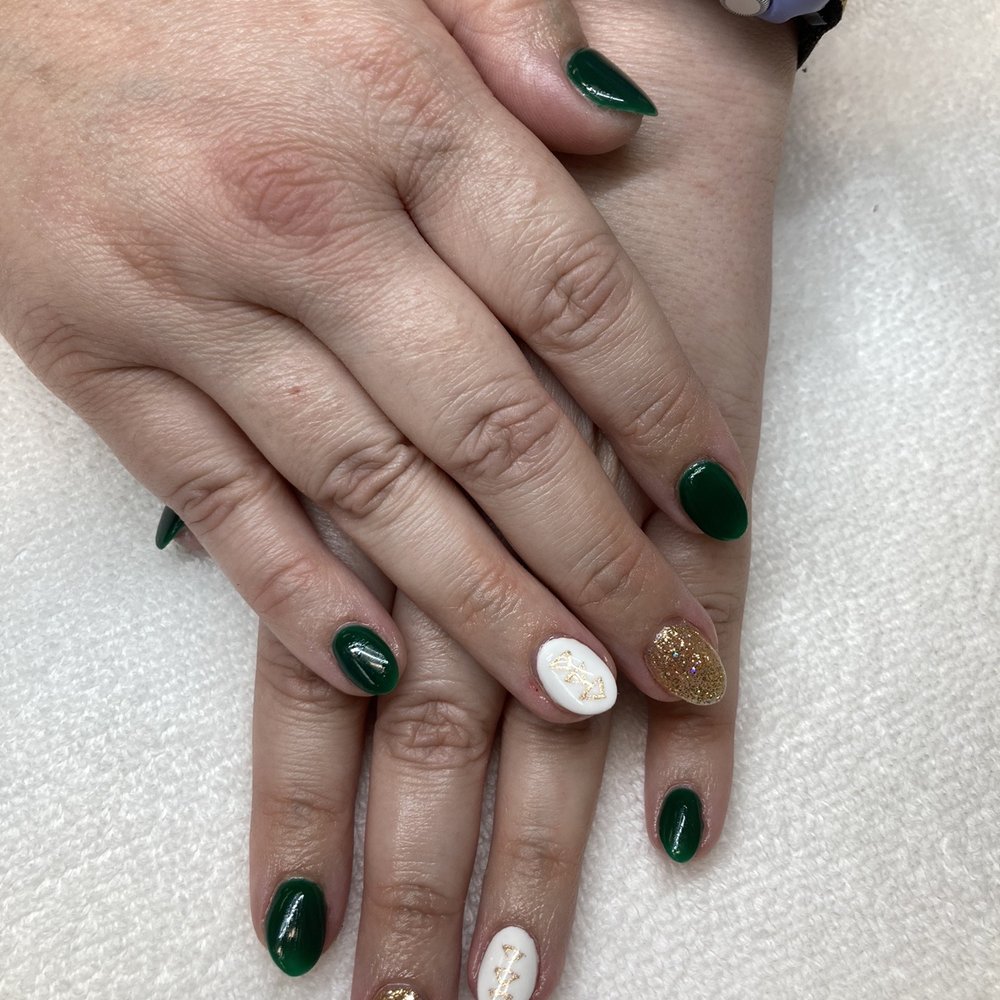Tulip's Nail Salon - After. Short, almond, love - Nail Salons Near Me - Seattle, Washington Tulip's Nail Salon - After. Short, almond, love - Nail Salons Near Me - Seattle, Washington