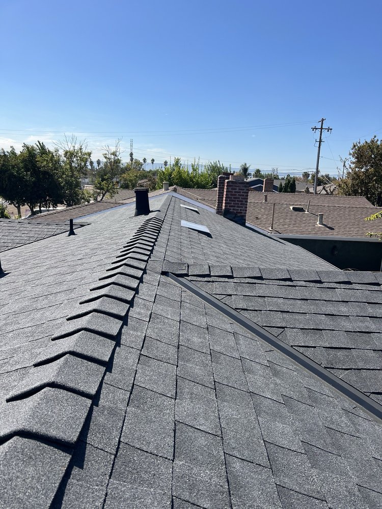 Slide of A’s Roofing