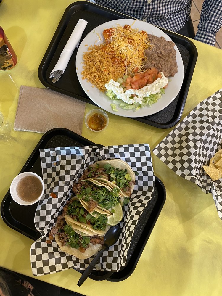 Mi Casita Restaurant & Bakery