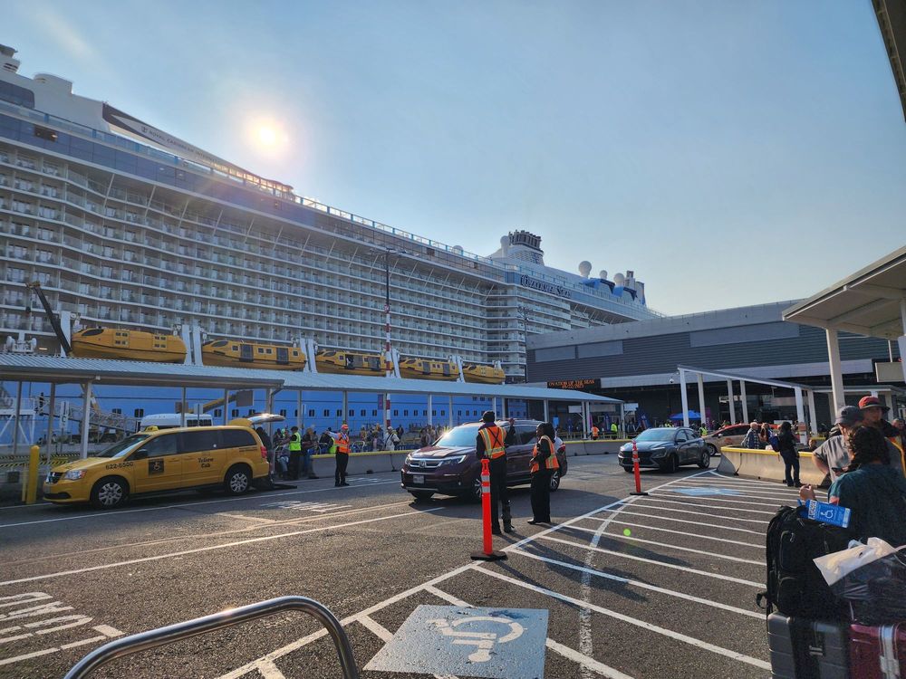 SEATTLE CRUISE SHIP TERMINAL - Updated August 2025 - 27 Photos - 2001 W ...