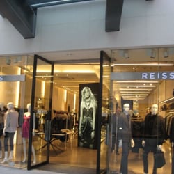 REISS - Victoria Square