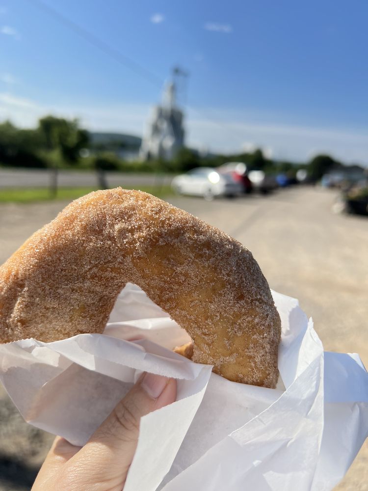 The Donut Shack Logo