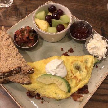 First Watch - Breakfast & Brunch Near Me - Chapel Hill, North Carolina