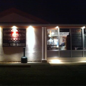 Rose & Vicki's - Rose & Vicki's - Pizza Near Me - Marion, Massachusetts Rose & Vicki's - Rose & Vicki's - Pizza Near Me - Marion, Massachusetts