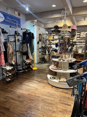 Déjà Blue Boutique by null