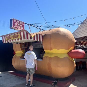 Tail O' the Pup - Burgers Near Me - West Hollywood, California Tail O' the Pup - Burgers Near Me - West Hollywood, California