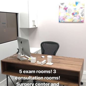 Pure OBGYN - Another consultation room - Obstetricians & Gynecologists Near Me - Brooklyn, New York Pure OBGYN - Another consultation room - Obstetricians & Gynecologists Near Me - Brooklyn, New York