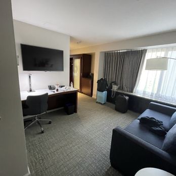 Renaissance Seattle Hotel - junior suite - Hotels Near Me - Seattle, Washington Renaissance Seattle Hotel - junior suite - Hotels Near Me - Seattle, Washington