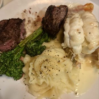 Shadowbrook - Surf and Turf - American Near Me - Capitola, California Shadowbrook - Surf and Turf - American Near Me - Capitola, California