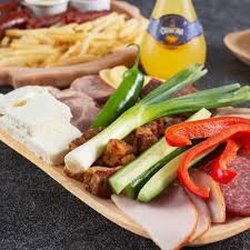 International Food and Deli