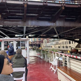 Shoreline Sightseeing - Architectural Tours Near Me - Chicago, Illinois