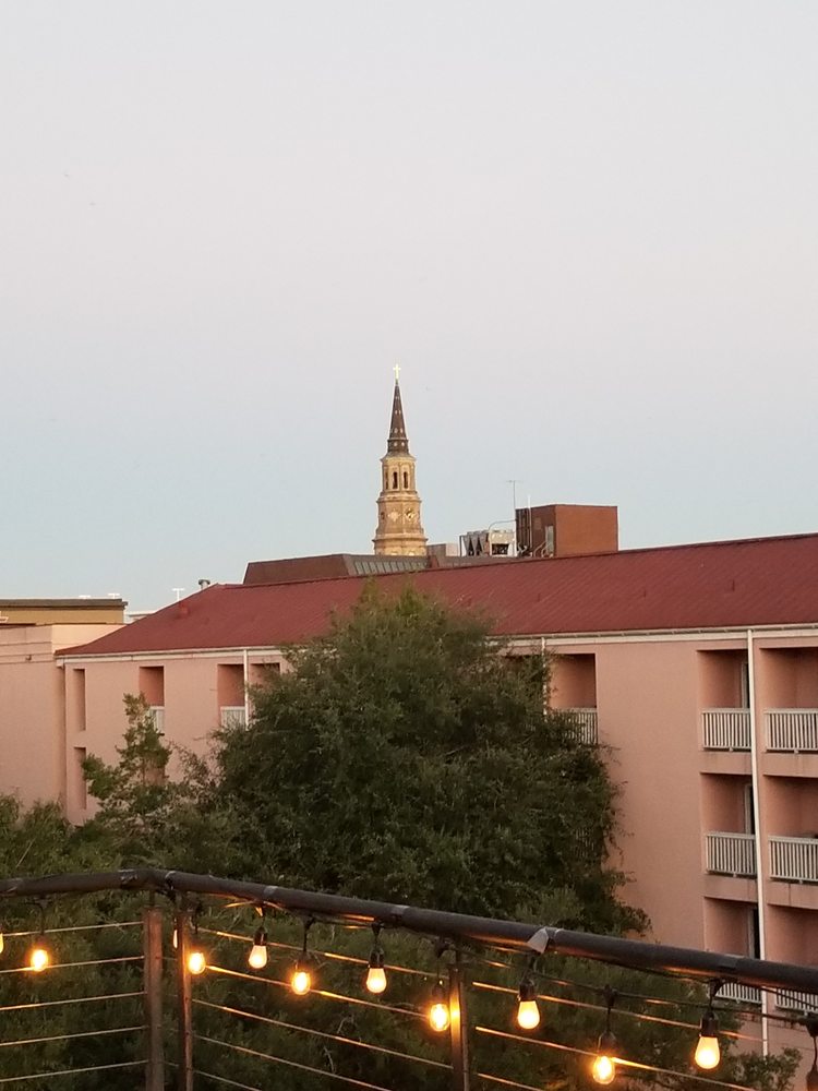 McKee's at 139b - wedding in Charleston, SC