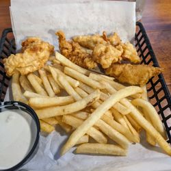 Tubby's Tank House - 5pc Tubbys Chicken Tenders & Fries